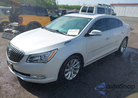 2015 Buick Lacrosse из США, поврежденный, VIN 1G4GB5G37FF285738